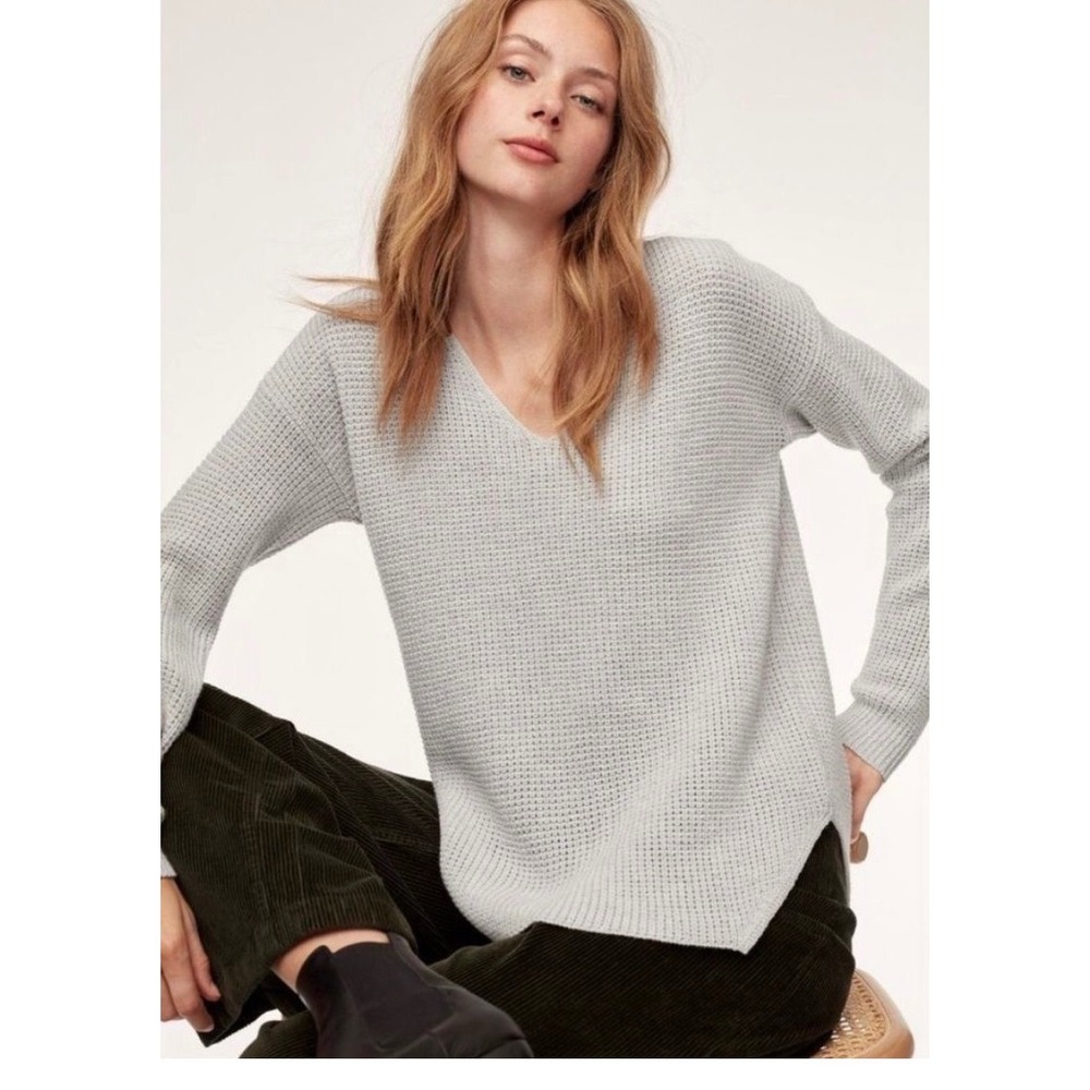 Wilfred Free Wolter Aritzia Gray V-Neck Waffle Knit Wool Pullover Sweater M